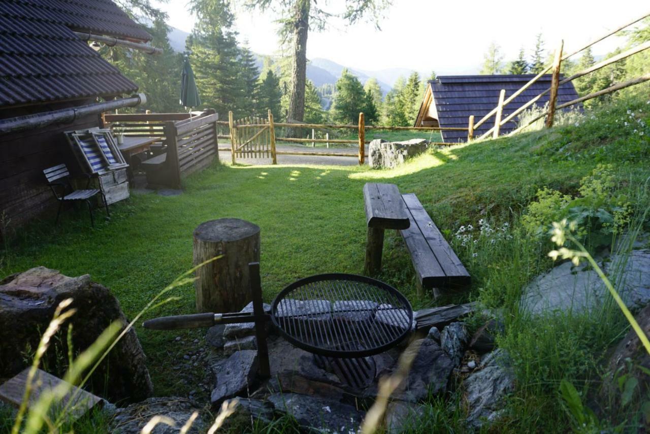 Bergheim Schmidt, Almhuetten Im Wald Appartments An Der Piste Alpine Huts In Forrest Appartments Near Slope Turracher Hohe Екстериор снимка
